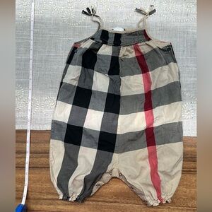 BURBERRY-BABY CHECK ROMPER GIRLS SZ 6 MONTHS 100%AUTHENTIC PERFECT CONDITION